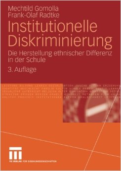 Institutionelle Diskriminierung