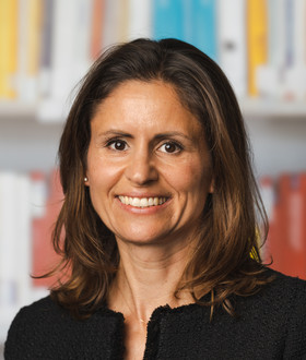 Muriel
Warga-Fallenböck